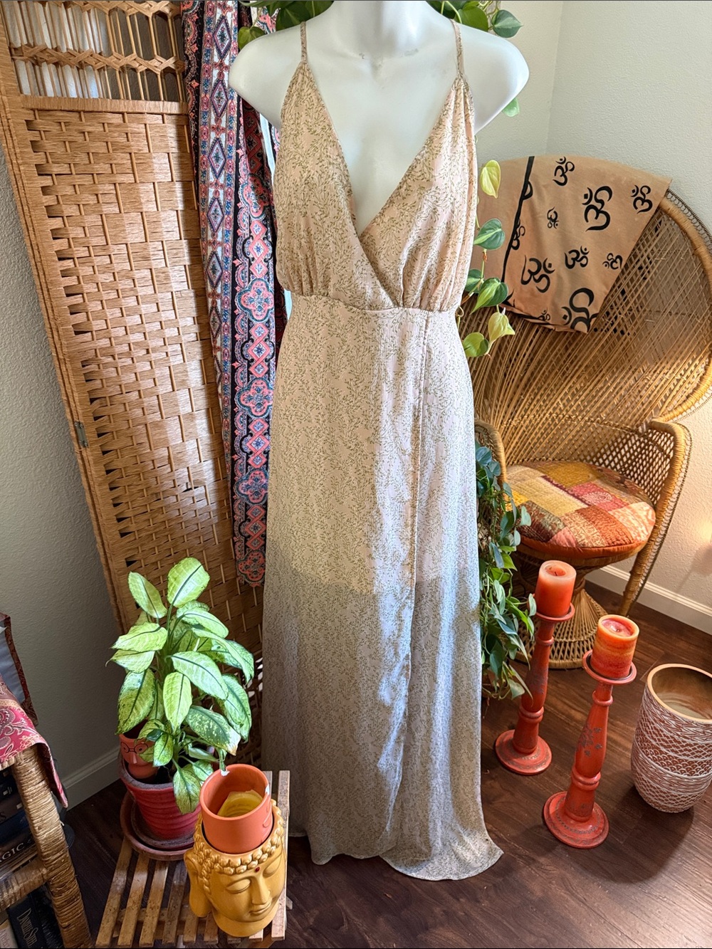 Aakaa Beige Floral Spaghetti-Strap Maxi Dress